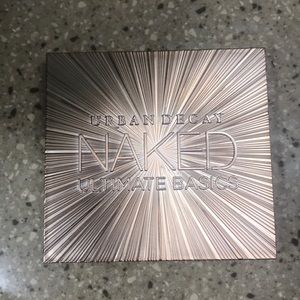 Urban Decay Naked Ultimate Basics Palette